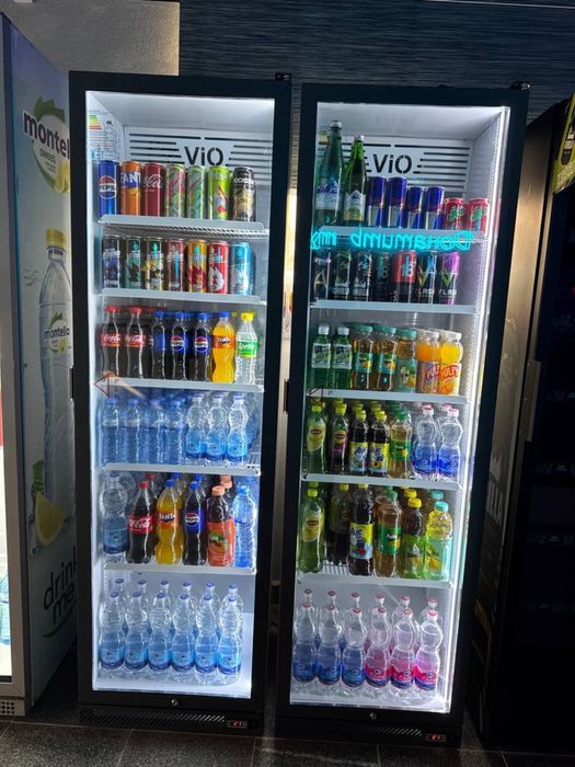 Витрина холодильник. Vitrina xolodilnik. Витринный холодильник