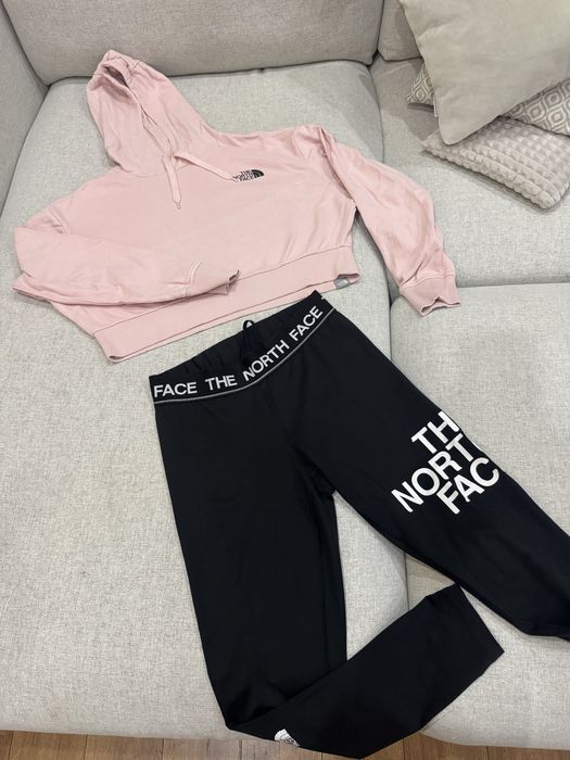 Дамски спортини сетове
