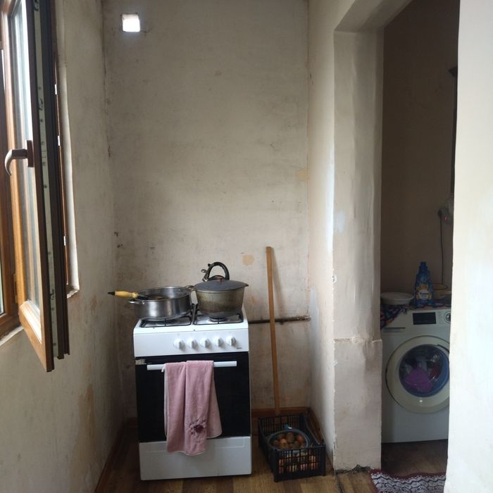 Продается 2 комнатная квартира. Куйлюк массив 1.