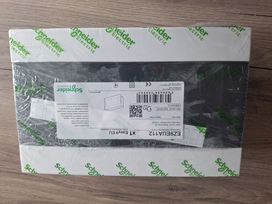 Ел табло Schneider с до 12бр гнезда