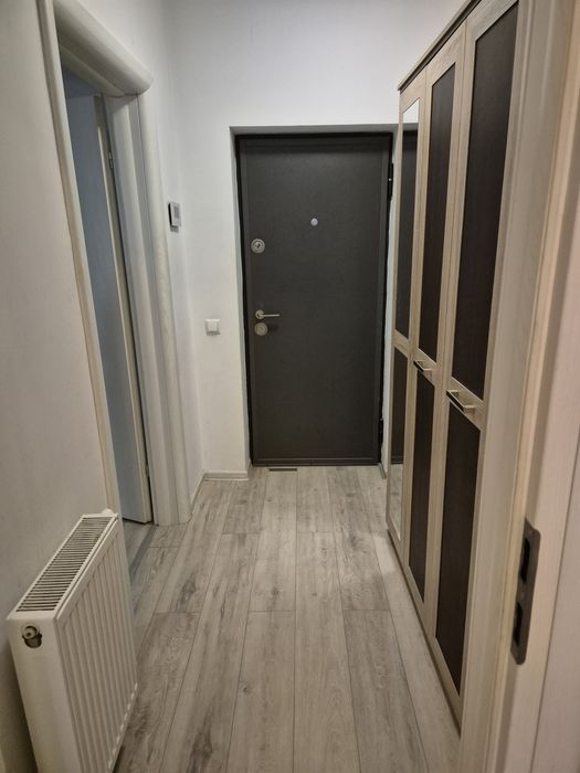 Proprietar închiriez garsonieră situată pe Str. Nicolae Labis, Nr 15.