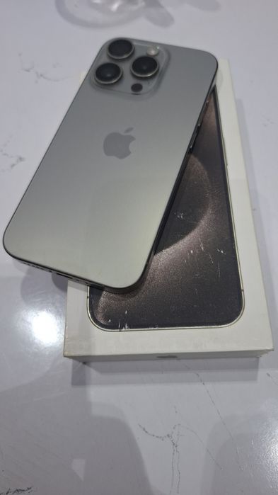 Айфон 15 про сотилади