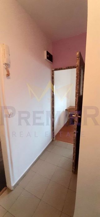 Дава се под наем Двустаен апартамент в Варна, Младост 2 - 42 кв.м за 357 € - Снимка #3