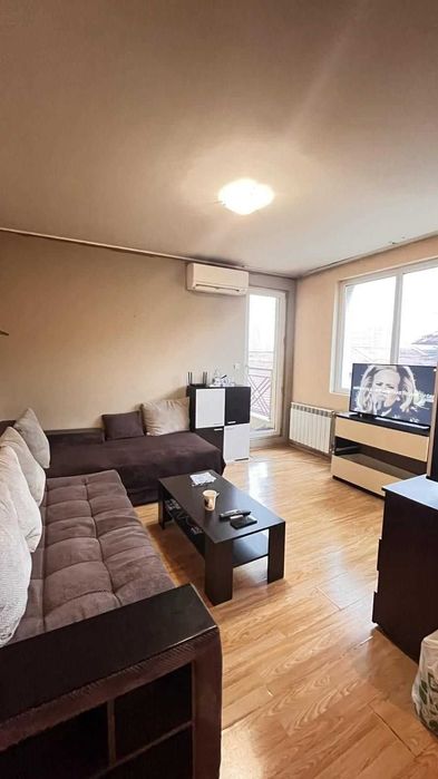 Продава се Двустаен апартамент в София, Бъкстон - 60 кв.м за 1105 €/кв.м - Снимка #1
