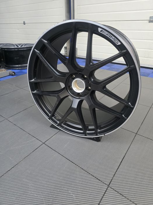 Оригинална 22” AMG джанта Mercedes – 11.5Jx22 ET53 – Made in Germany