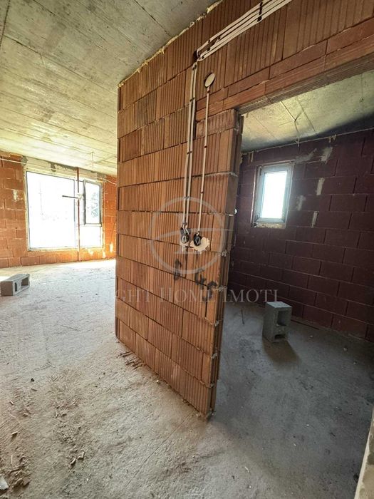 Продава се Тристаен апартамент в Пловдив, Кършияка - 119 кв.м за 1227 €/кв.м - Снимка #3