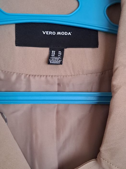 Trench dama Vero Moda nou marimea xl