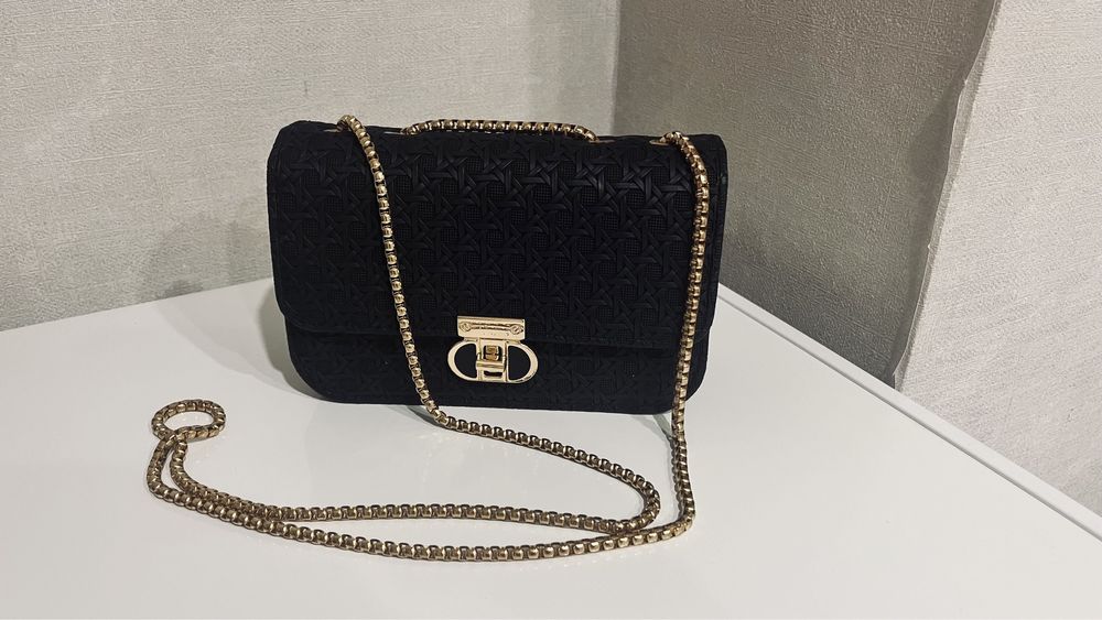 Сумочки на все случаи)