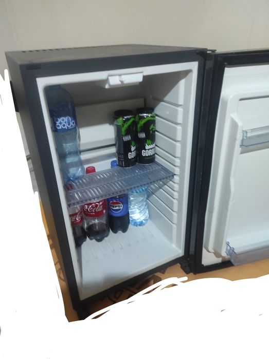 Мини холодильник (для природы и дома)