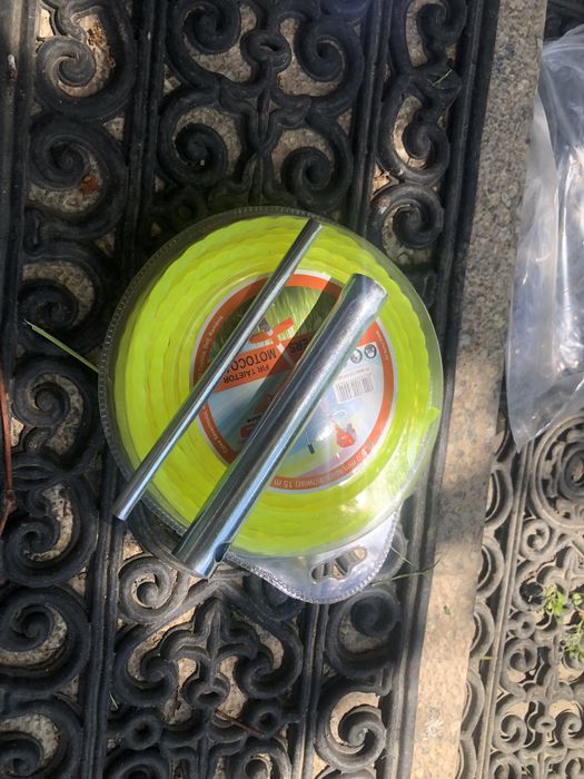 Masina tuns iarba benzina cu fir