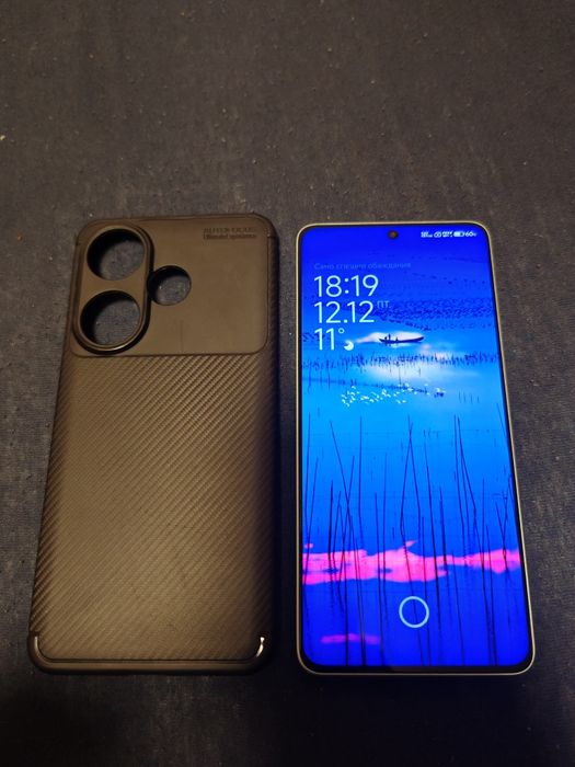 Poco f6 - snapdragon 8s gen 3 - перфектен