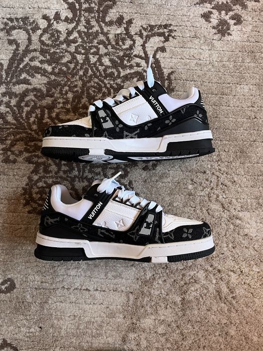 Louis Vuitton Trainer 42