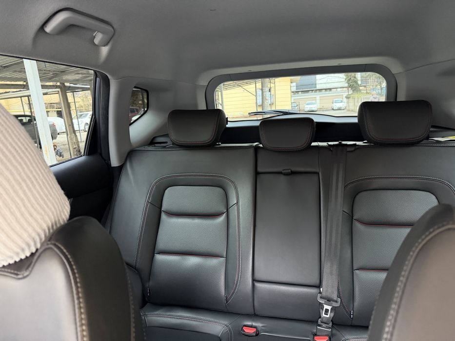 Продаю свою машину Chery Tiggo 7 pro. Торг уместен