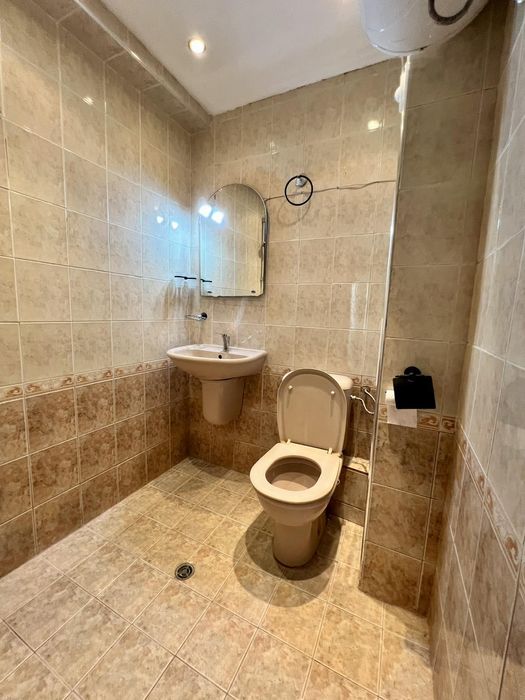 Продава се Тристаен апартамент в Бургас, Братя Миладинови - 65 кв.м за 2077 €/кв.м - Снимка #6