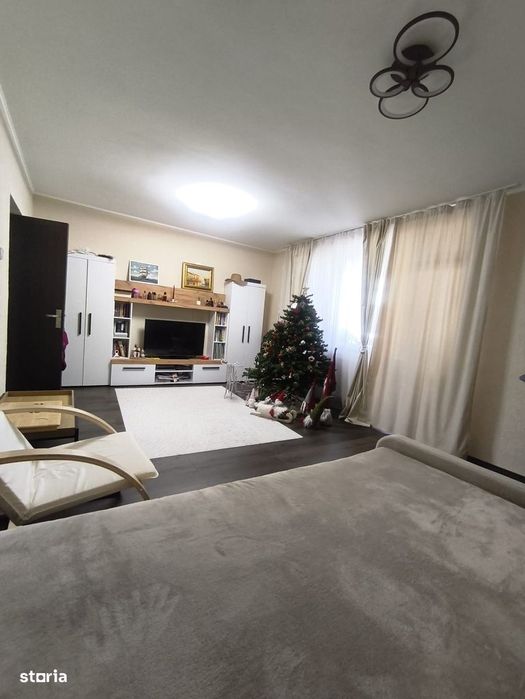 Apartament de vanzare 2 camere - Teilor