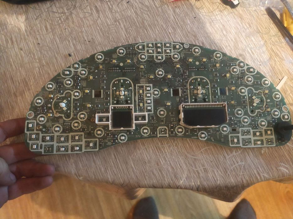 Замена лампочек приборки