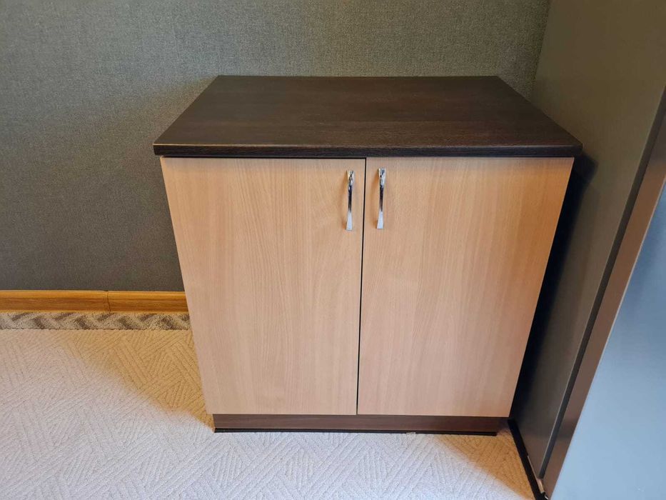 Продам тумбочку 80 см