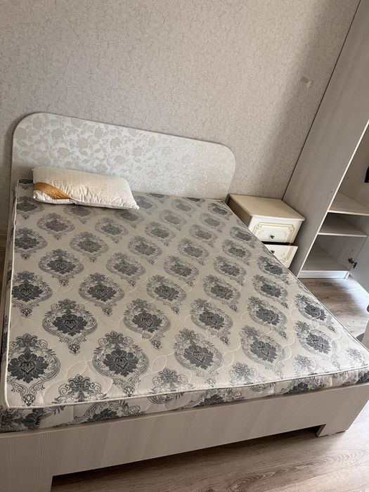 Спальный горнитур