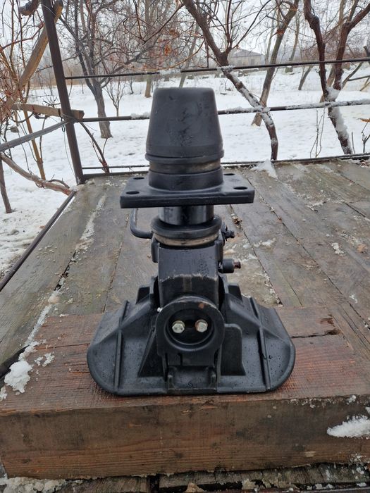 Евра фаркоп Рокингер 48