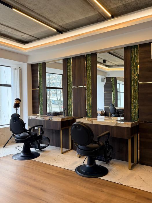 Spatiu frizerie/ coafor/ salon de inchiriat central