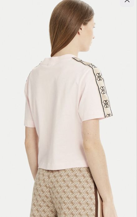 Панталон и тениска guess