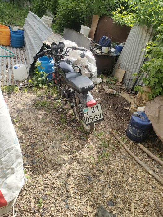 Продам мотоцикл яки