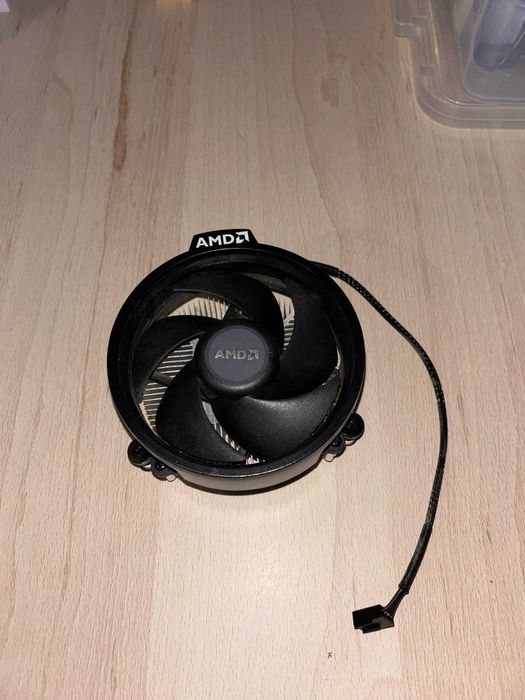 AMD Ryzen 5 5600G FULL BOX (cutie + cooler original)