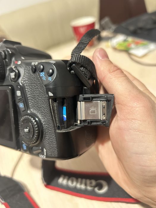 Фотоаппарат Canon 70D