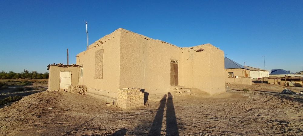 Uy satiladi shimbayda tinibaev koshede gaz toq suw Wi-Fi bari bar