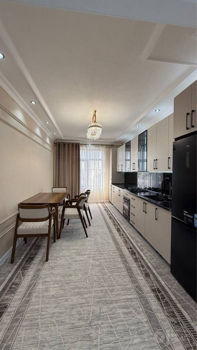 Продается 3 ком. Квартира по ул. Рудаки площадью 95 кв.м. Ор. Техногаз