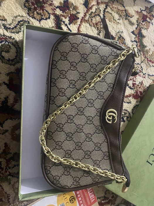 Продам сумочку новая