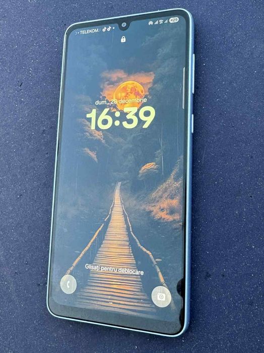 Vand sau schimb samsung a33 5g functioneaza perfect