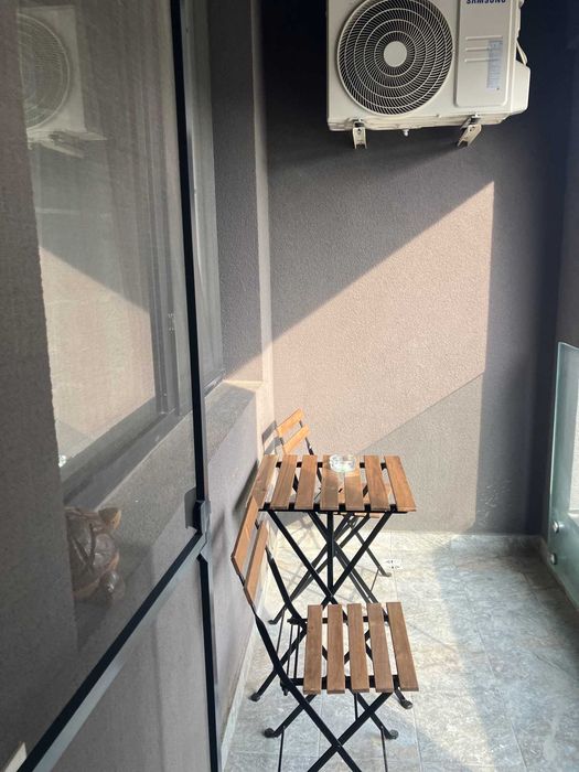 Apartament modern cu 2 Camere de Închiriat