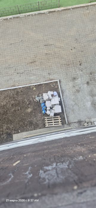 Обломки кирпичи и стяжка