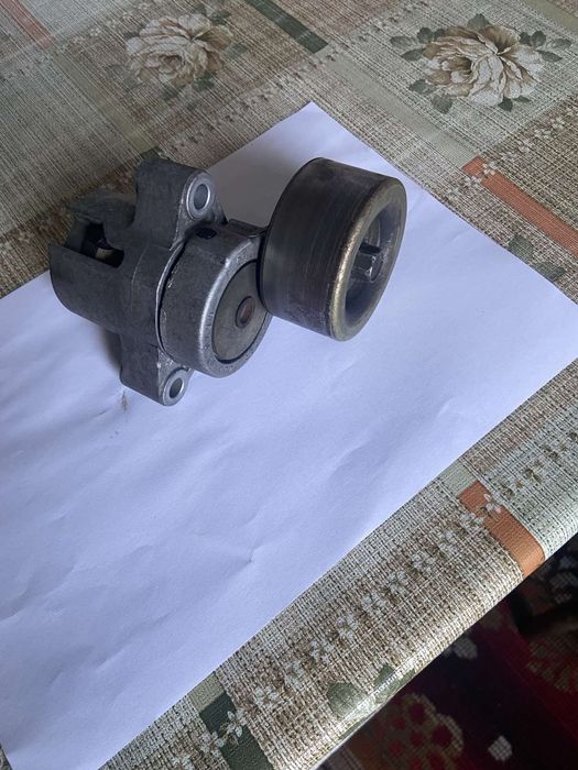 Оптегач за пистов ремък на мазда 6