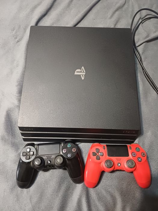 ПРОДАМ Sony ps4 Pro