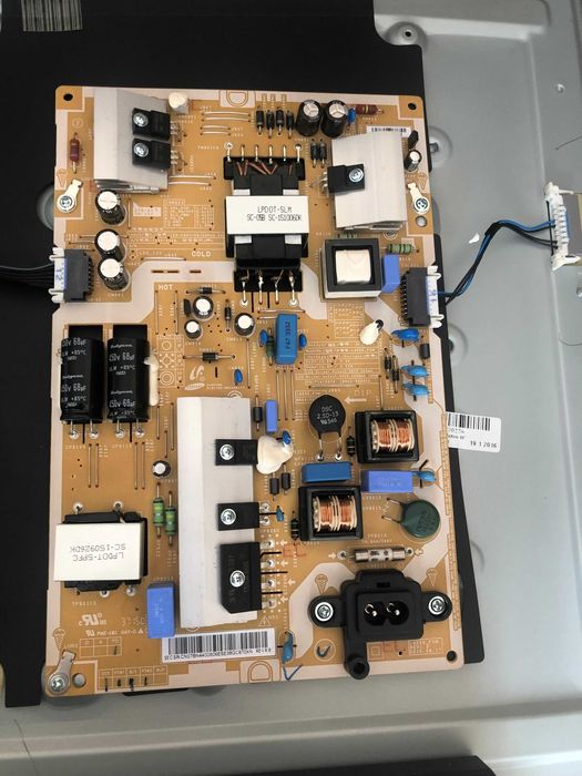 Tv samsung UE40JU6500W cu display spart