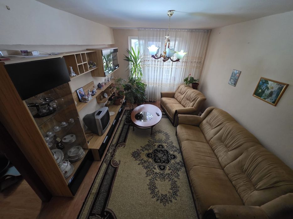 Ap. 3 camere, central, Beius