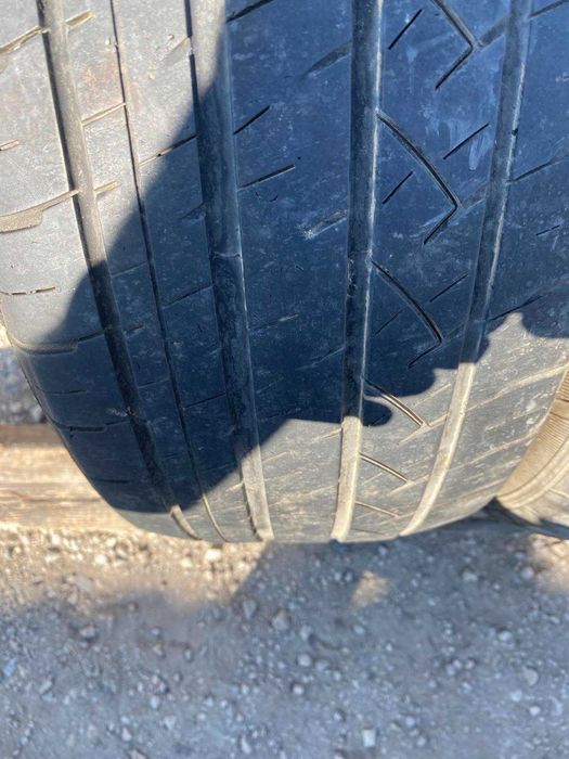 2 броя летни гуми Roadmarch 235/55 R17 Dot 0122 ном 180