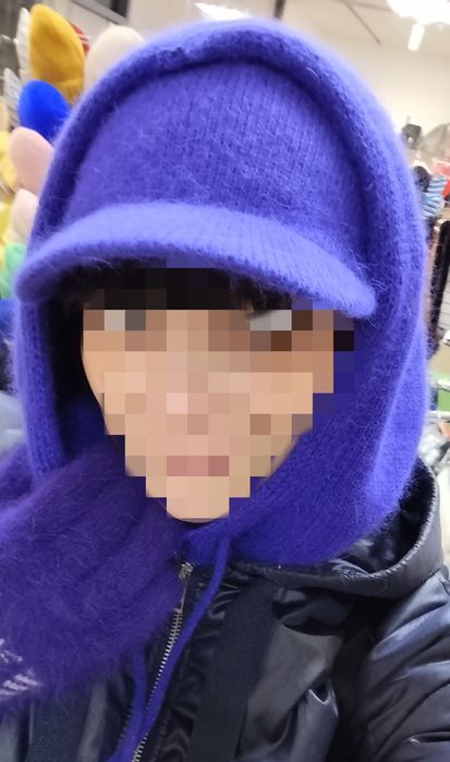 Продам капор с кепкой