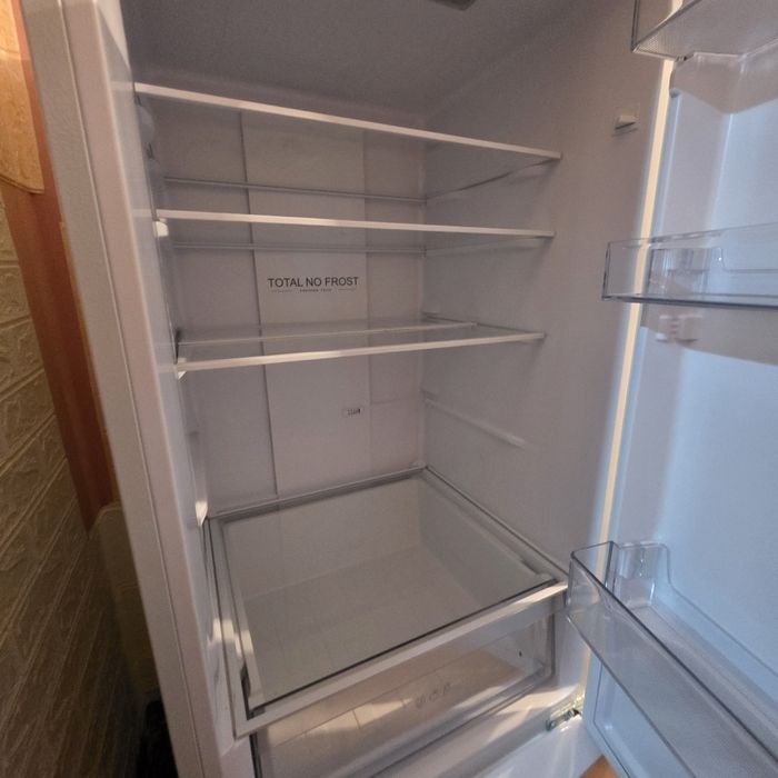 Сдам 3 х комн революция