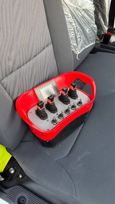 Howo , isuzu avtovishka 31 metr