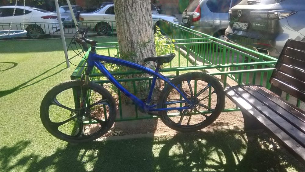 Продам велик бмв