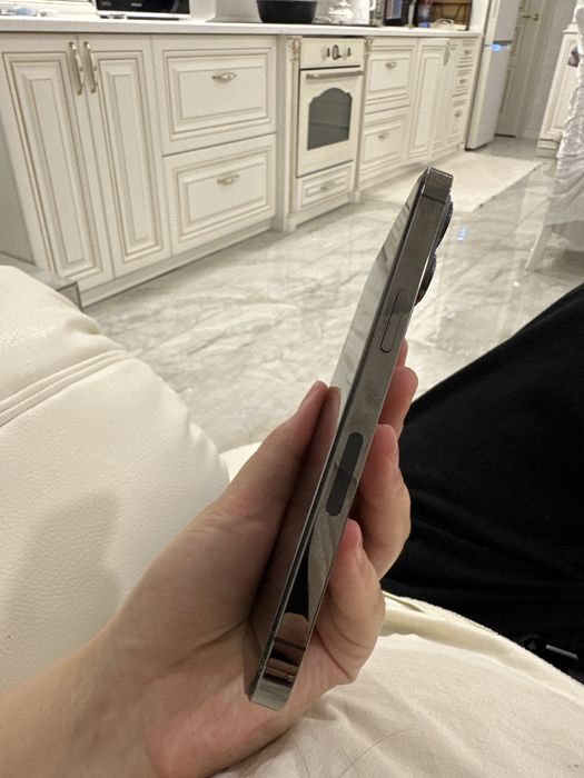 Продам Iphone 13 pro в хорошем состоянии!