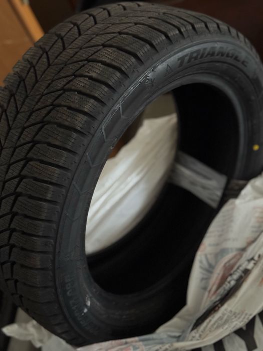 Продам комплект резины
