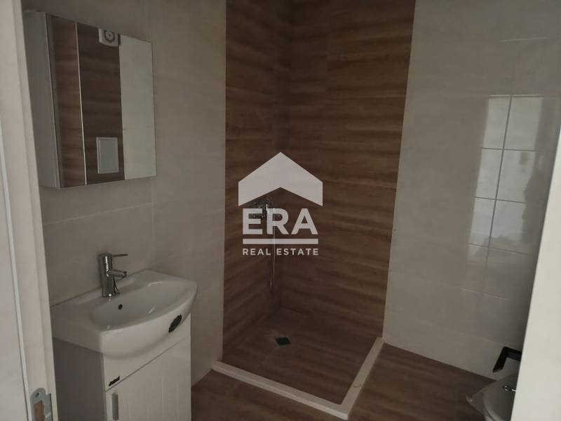 Продава се Двустаен апартамент в Поморие - 79 кв.м за 737 €/кв.м - Снимка #2