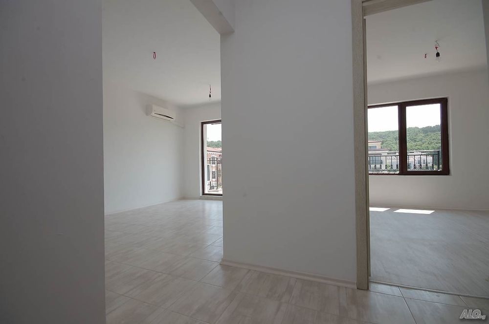 Продава се Двустаен апартамент в Созопол - 62 кв.м за 1210 €/кв.м - Снимка #8