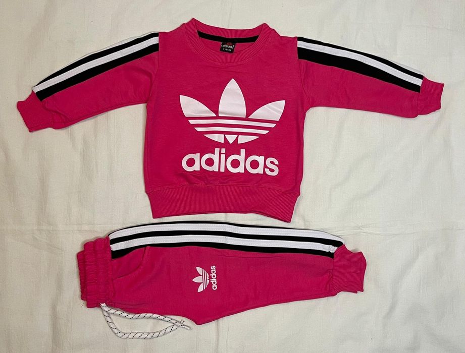Trening roz Adidas 1-5 ani