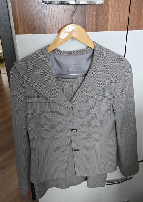 Отдам женскую одежду на 42-44 размер