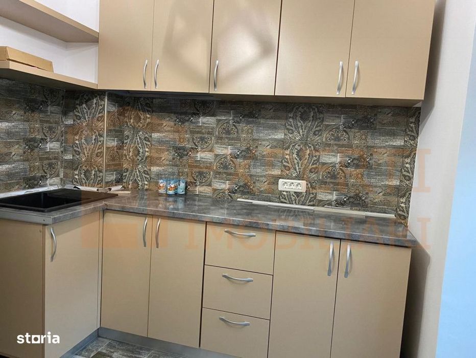 Apartament 2 camere de vanzare, in zona Inel II